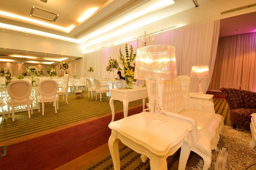 Pestana Caracas Premium City & Conference Hotel Exterior photo