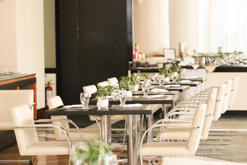 Pestana Caracas Premium City & Conference Hotel Exterior photo
